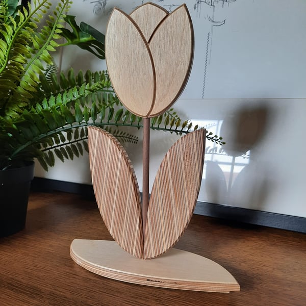 Singel Tulip - Handmade Wooden Birch Ply Hygge