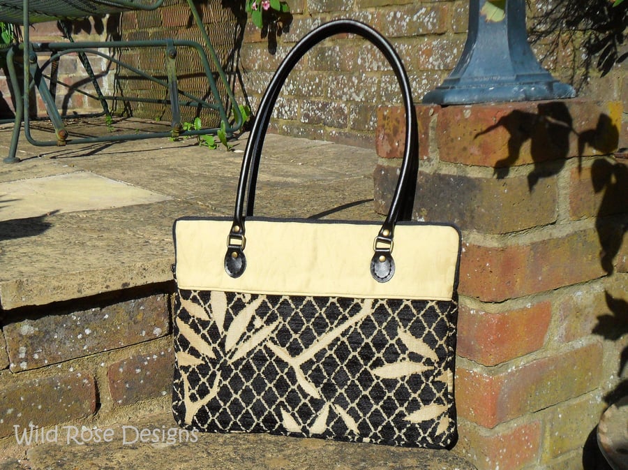 MacBook Air Carry Case. Folksy