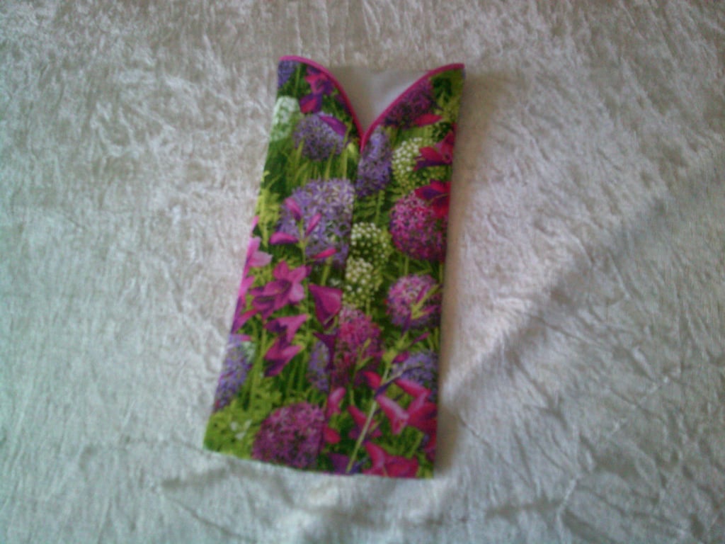 Aliums and Foxgloves Glasses Case