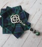 Small Black Watch Tartan Ruffle Rosette Beaded Celtic Brooch Pin  - Image 5