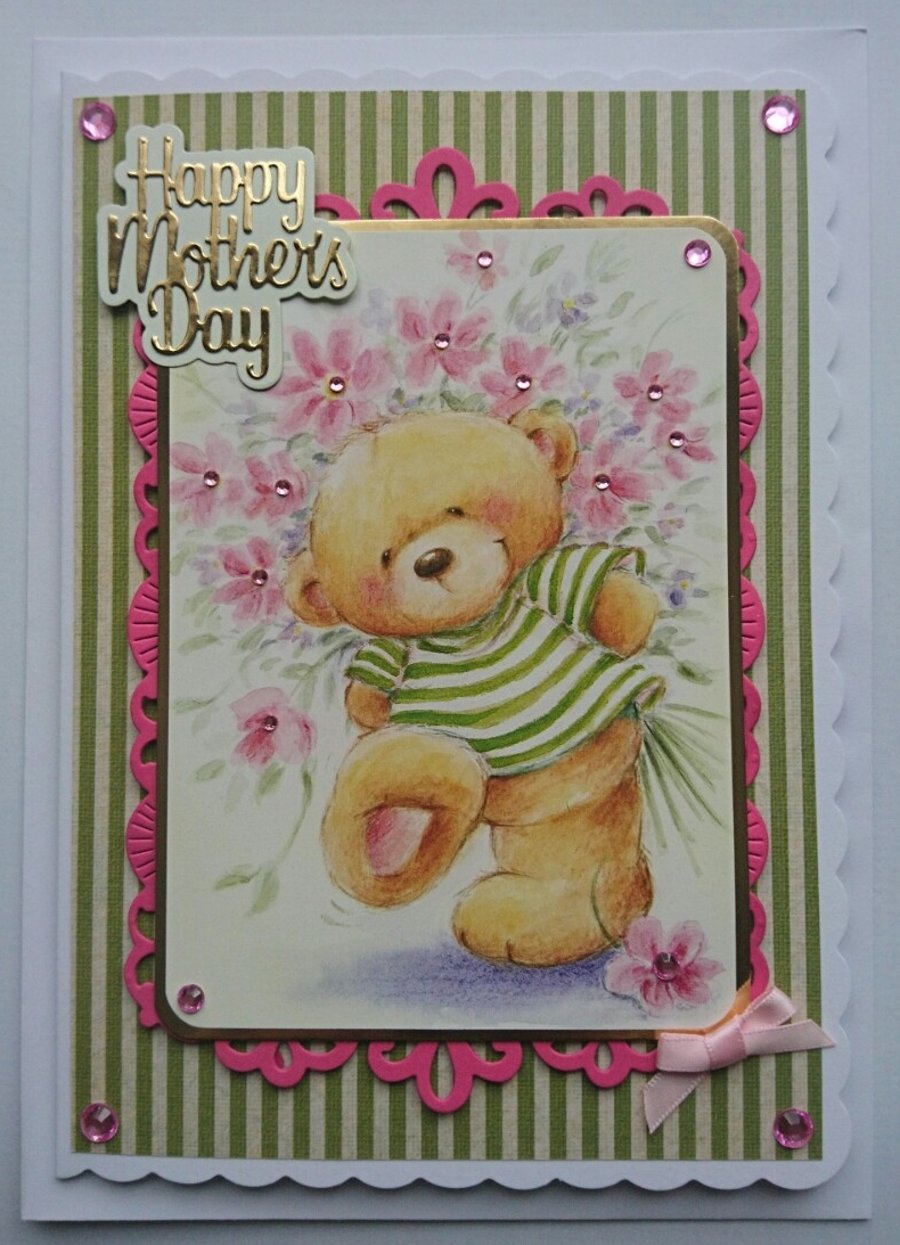 Happy Mother's Day Card Cute Teddy with Bouquet of Flowers