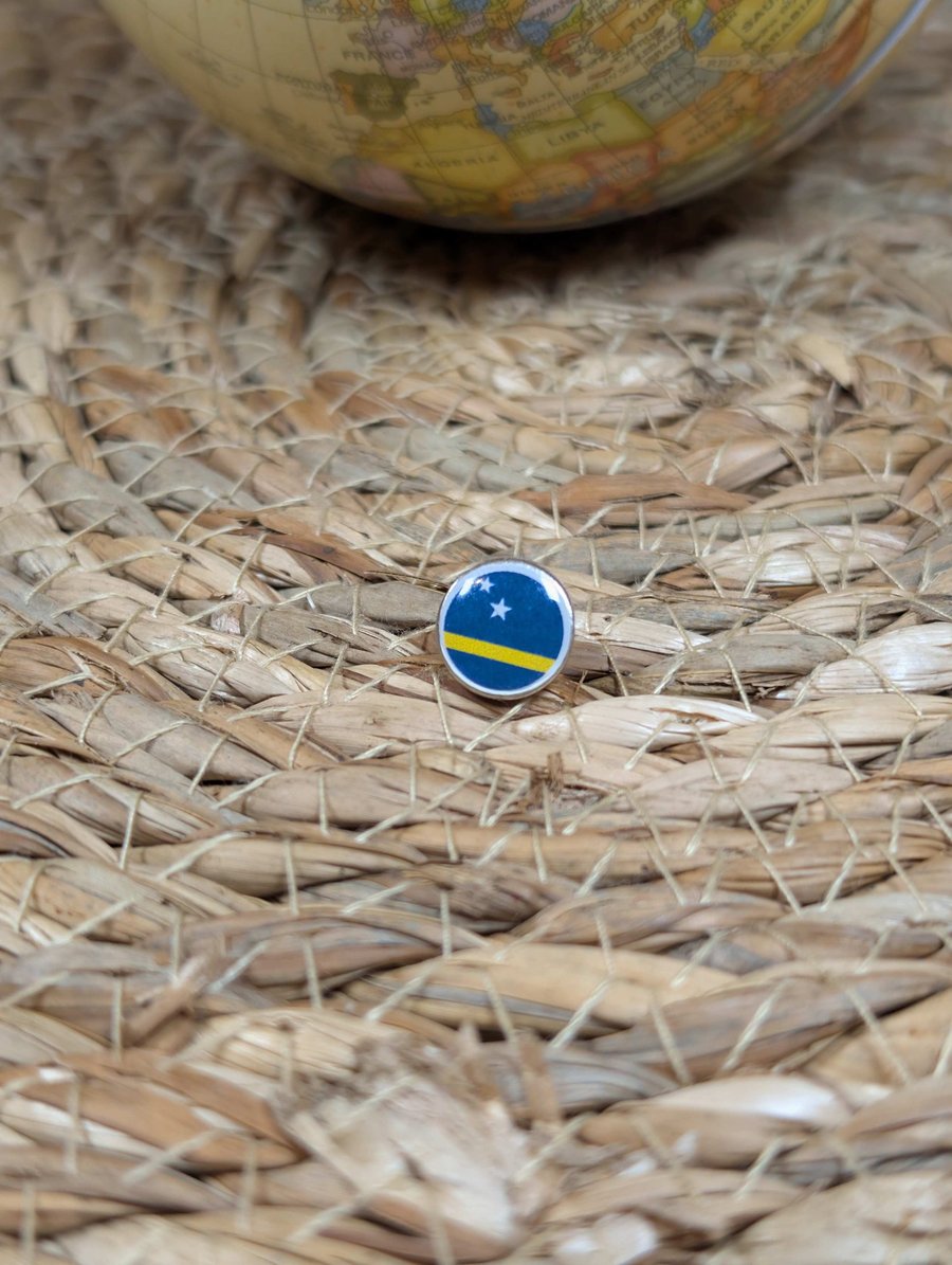 Curaçao Flag Map Pin – Caribbean Travel Map Push Pin for Wooden Maps, Curaçao