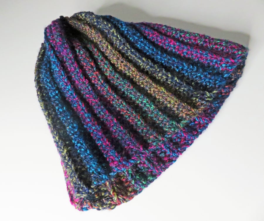 Medium Ribbed Beanie