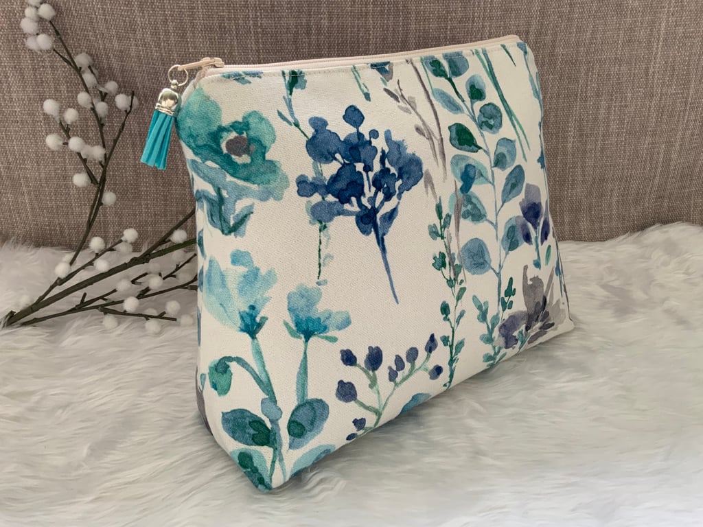 Toiletry Bag, Large Cosmetic Bag, Make Up Bag, Travel Bag, Cosmetic Purse