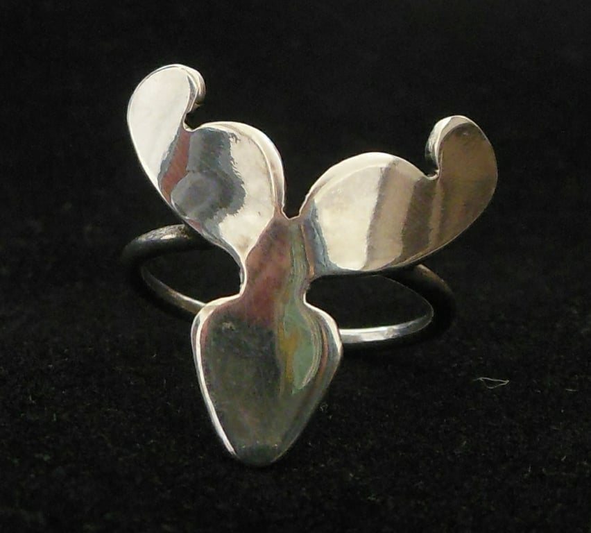 Stags head ring