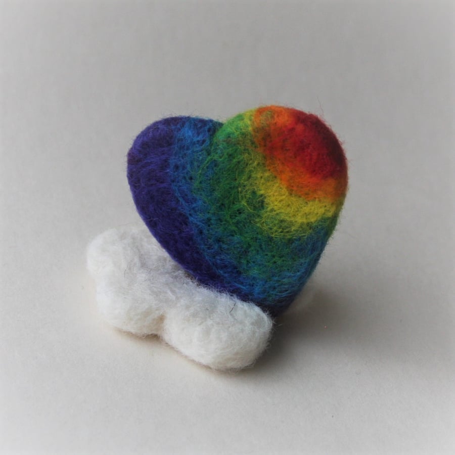 Felted rainbow heart with cloud stand