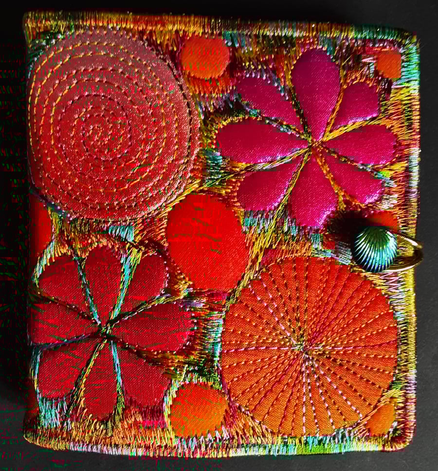 Sewing Needle Case with Free Machine Embroidery 