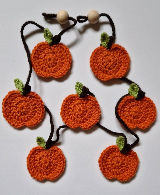 Handmade Crochet Pumpkin Garland Autumn Fall Seasonal Decor Halloween Bunting