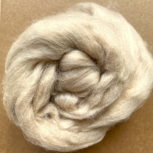 PURE BABY CAMEL FIBRE TOP – CREAM 50g