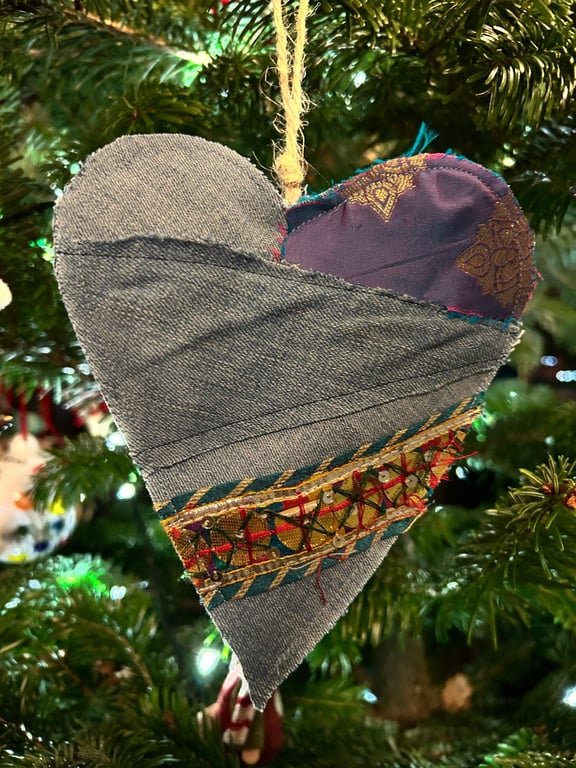 Handmade upcycled denim heart decoration - Rustic Fabric Hanging