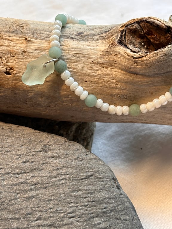 Bracelet - Seaglass, Amazonite and Pearly beads