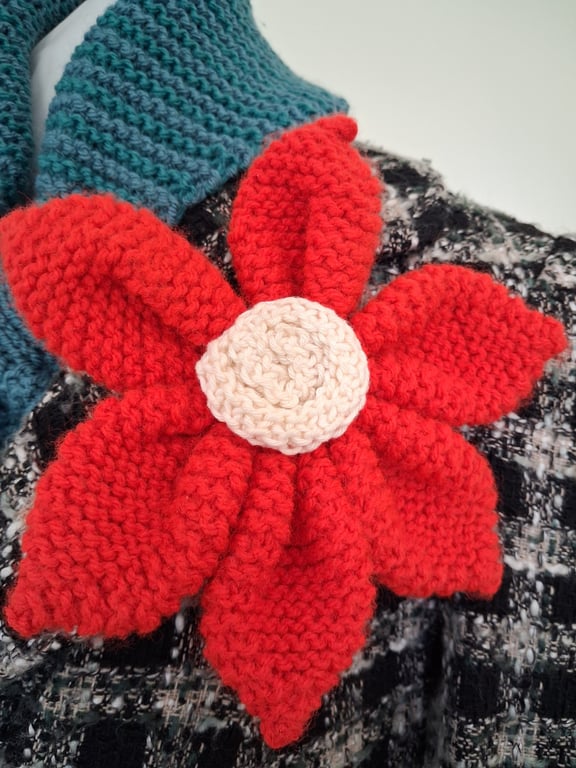 Giant statement flower brooch 