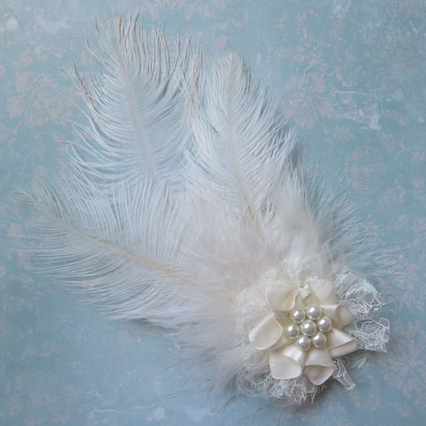 Pale Ivory Ostrich Feather Regency Style Bridal Headpiece Fascinator