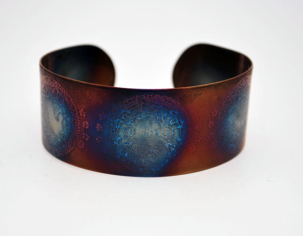 Surgical steel Moongazing Hare Cuff, multicolured finish, medium