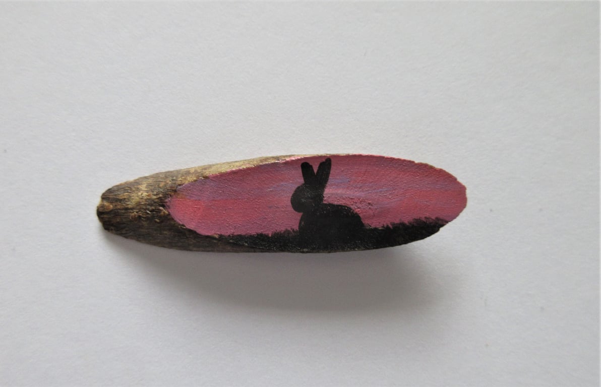 Dolls House Miniature Wooden Plaque Bunny Rabbit Picture Wood Slice