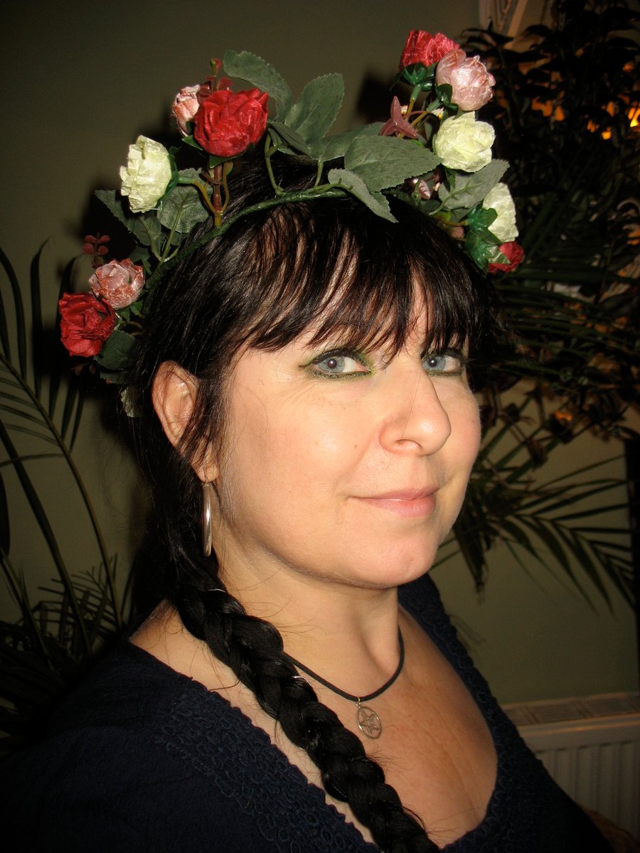 Pretty delicate rose headband headdress