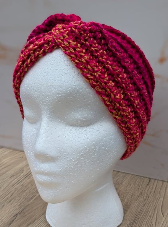 Crochet twisted earwarmer