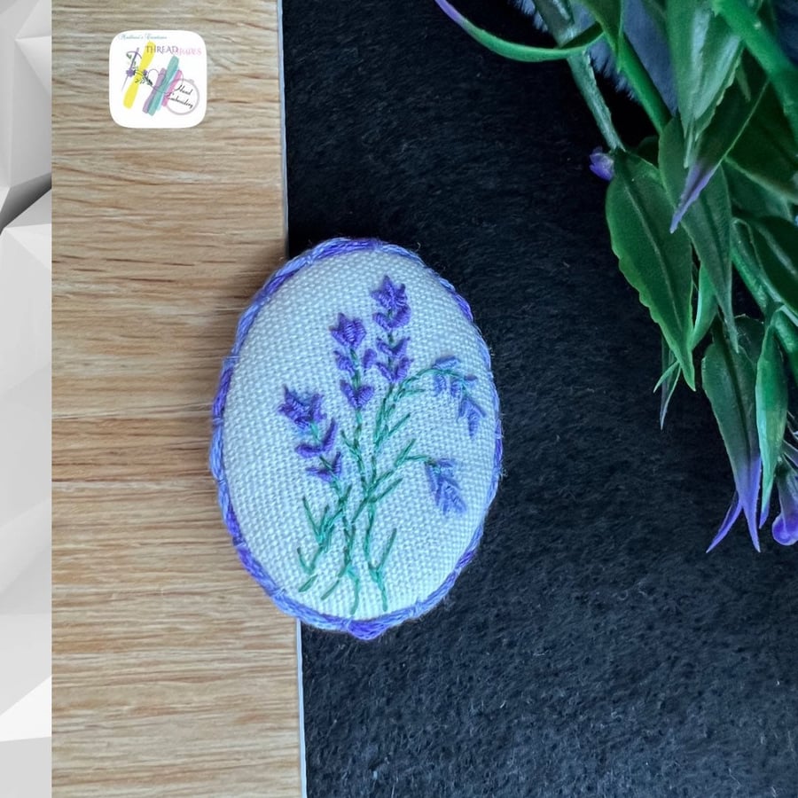 Hand embroidery Brooch, pin brooch, lavender design brooch, handmade item, DMC t