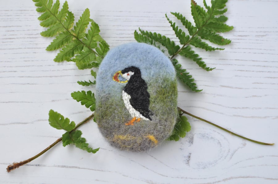 Puffin embroidered brooch, Christmas present, wearable textile art, Xmas gift