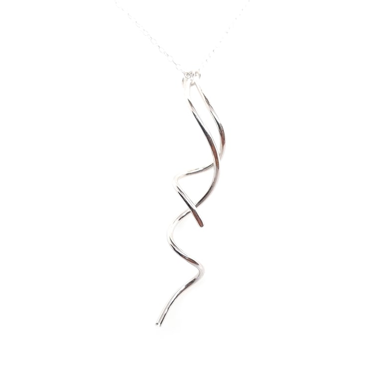 Silver double curl pendant necklace.