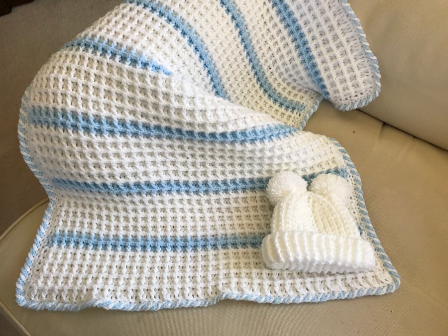 CROCHETED BLANKET AND HAT 