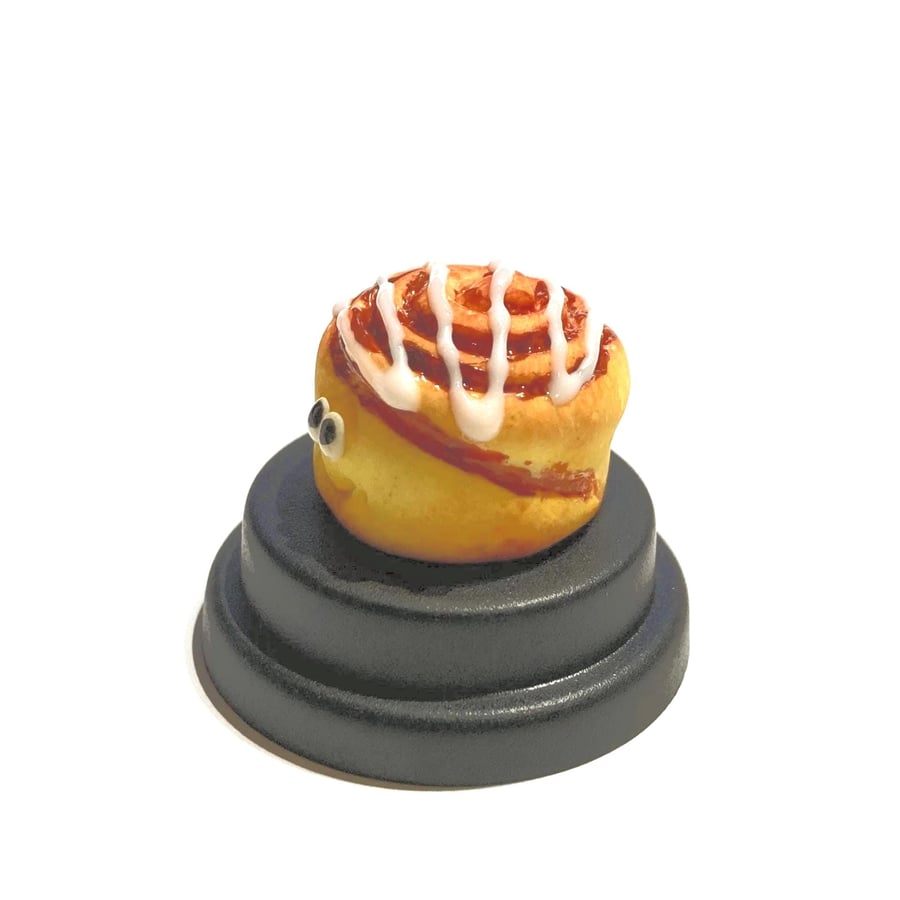 pet Cinnamon roll, Cinnamon bun, Danish pastry, Gift for him, Gift for her