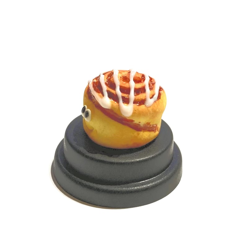 pet Cinnamon roll, Cinnamon bun, Danish pastry, Gift for him, Gift for her
