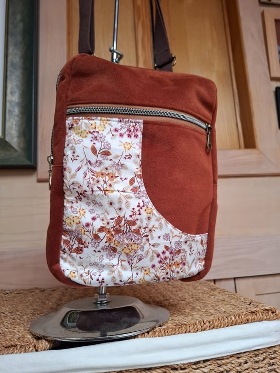Brown velvet box bag