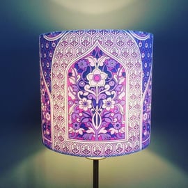 Lovely Amethyst Purple Pink Pat Albeck Minaret 60s 70s vintage fabric Lampshade 