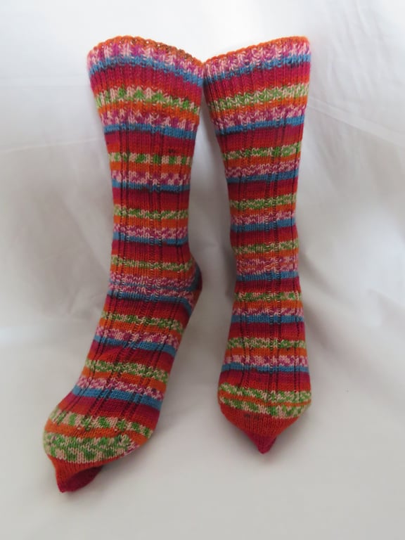 Hand-cranked Knitted Ribbed Wool Socks Size 8 to 9