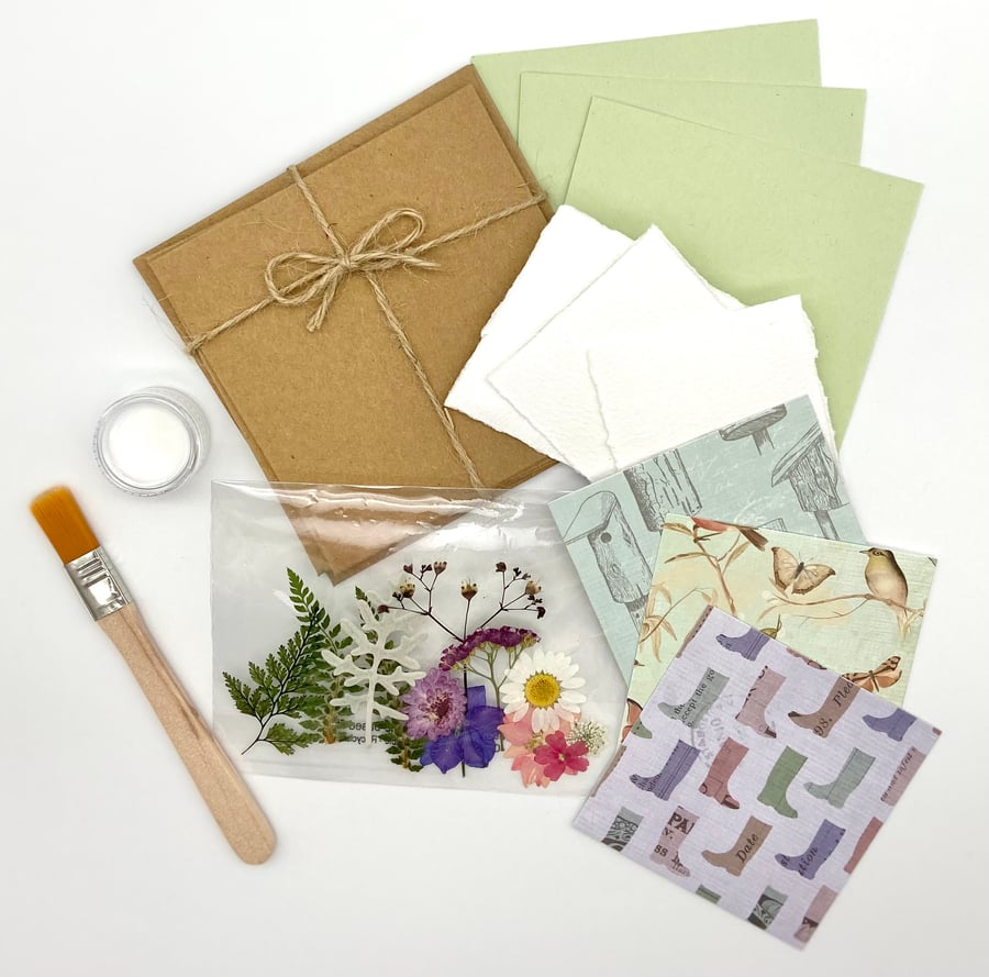 Pressed Flower Kit - Make Your Own Cards 