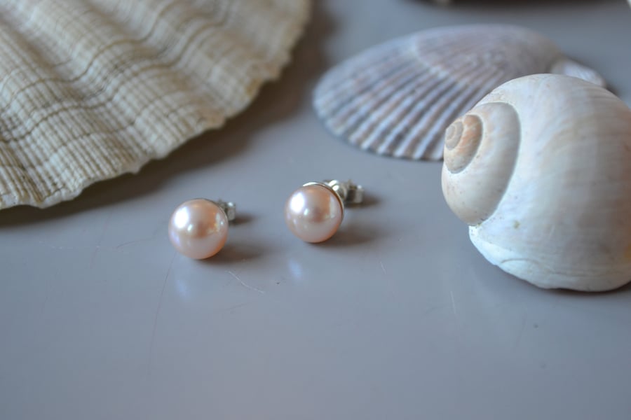 pink pearl stud earrings, fresh water Pearl, pink, luster, beach jewellery, Kati