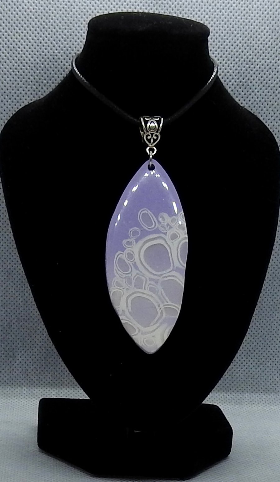 Purple and white bubbles pendant 