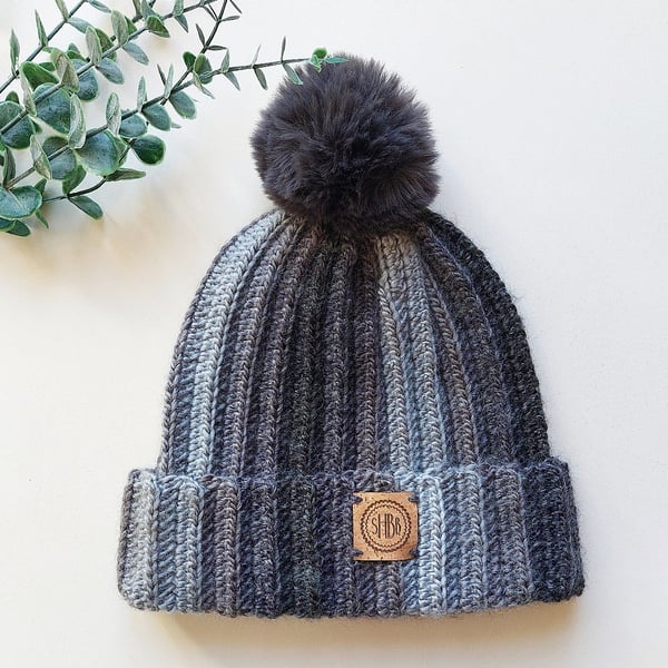 Men's Ladies Unisex Grey Wool Crochet Winter Hat