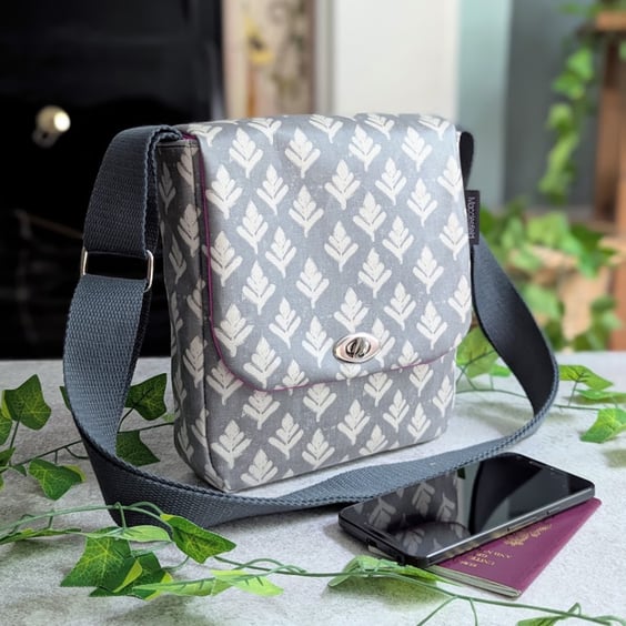 Grey 'leaf' Design, Water-resistant Oilcloth Small Cross Body Bag, Phone Bag