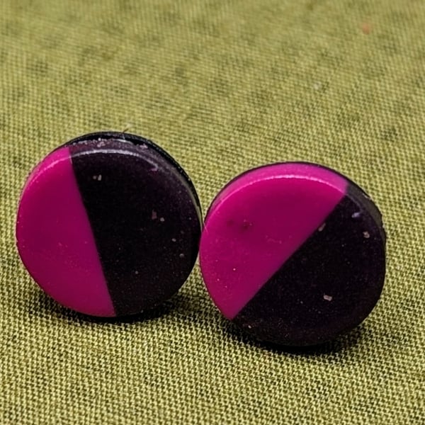 Magenta and black stud earrings