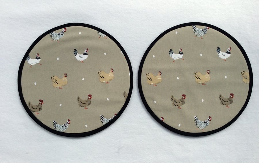 Magnetic Option. Pair of Aga lid covers, mats. Sophie Allport beige hens.
