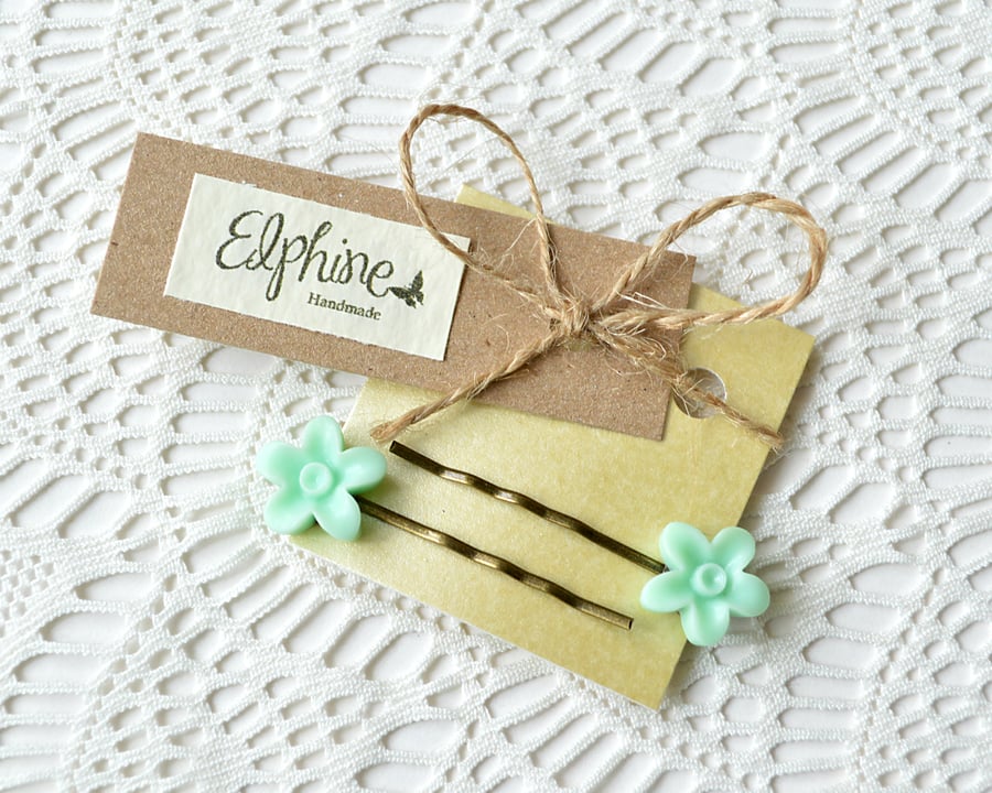 Pair of Bobby Pins with Mint-Green Flower Cabochons