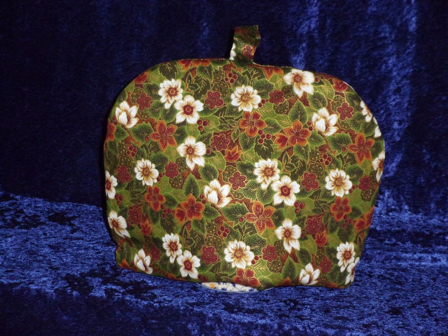 Christmas Rose Large Tea Cosy