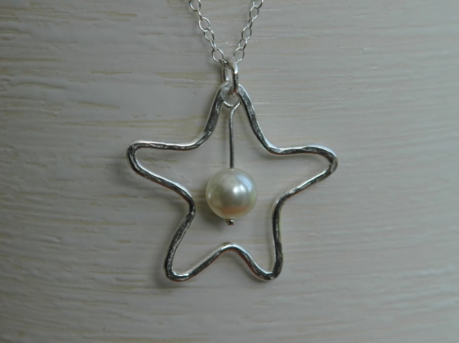 Silver Star Pendant with Freshwater  Pearl.  