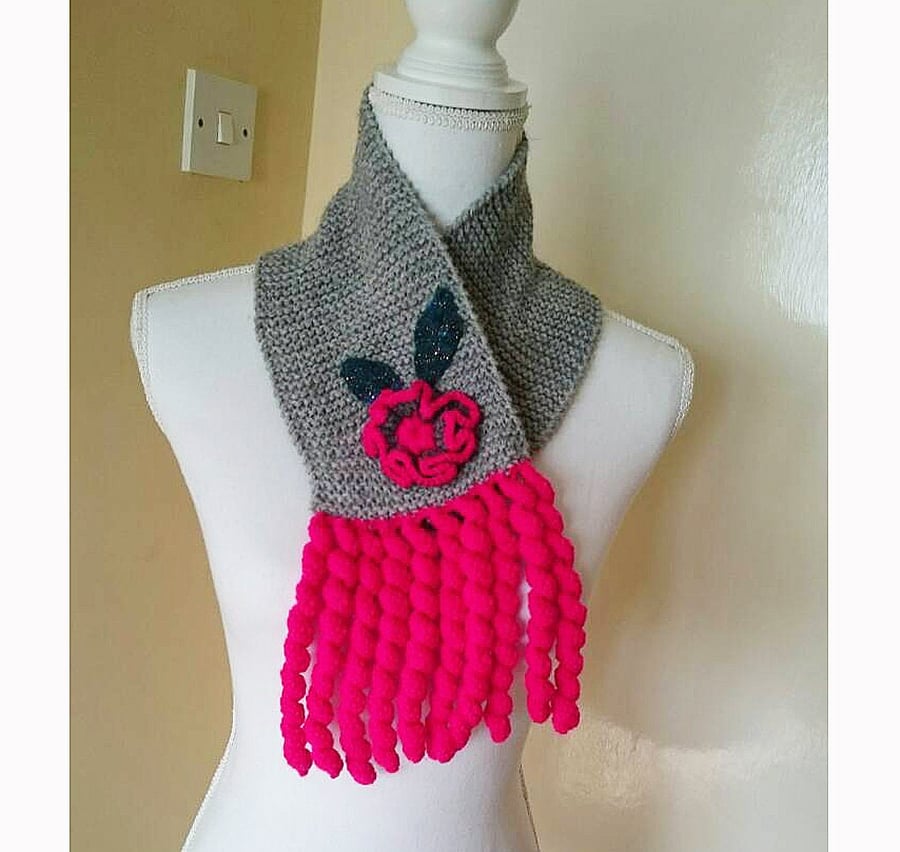 Boho Hand Knitted Warmer Neck Wrap Gray Shawl - Pink Fringed Knit Collar