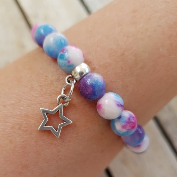 Elasticated Bracelet - Tie Dye Jade with Star Charm