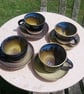 Cups and saucers - Image 1