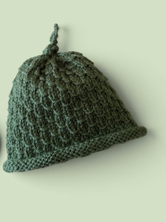 Baby Pixie Style Knitted Hat - Newborn
