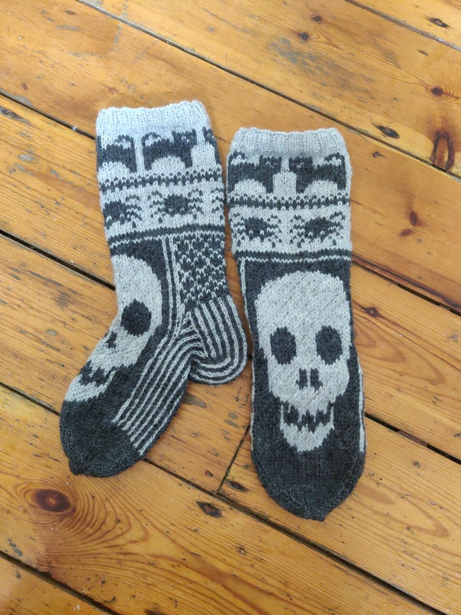 Hand knit wool socks Halloween Skulls Dark Light Grey Fairisle