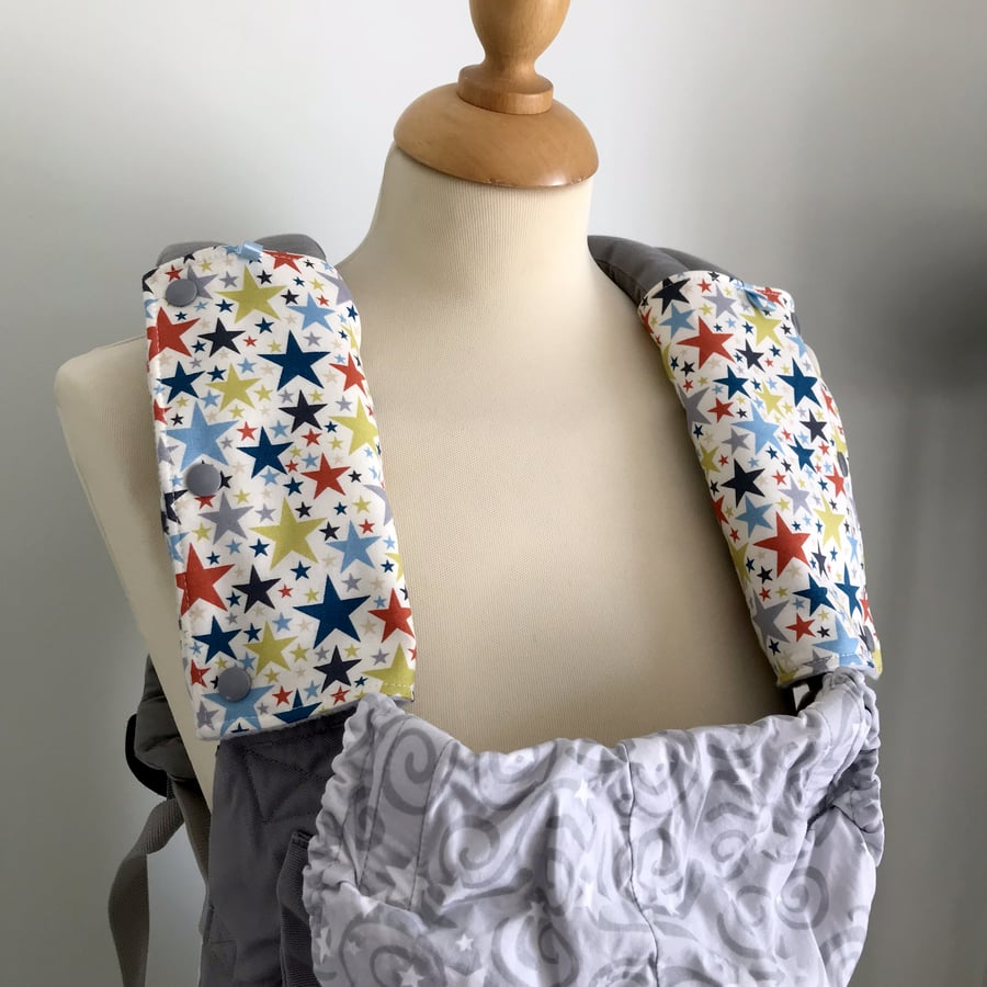 ERGO BABY CARRIER Drool Pads TEETHING PADS Strap Covers in Multi Coloured Stars