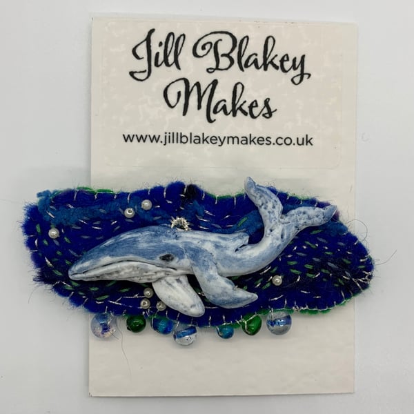 Humpback whale brooch