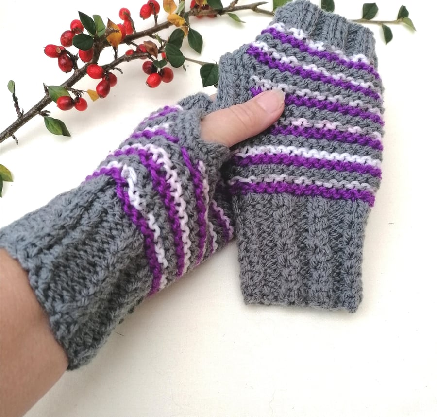 Fingerless Gloves Stripy