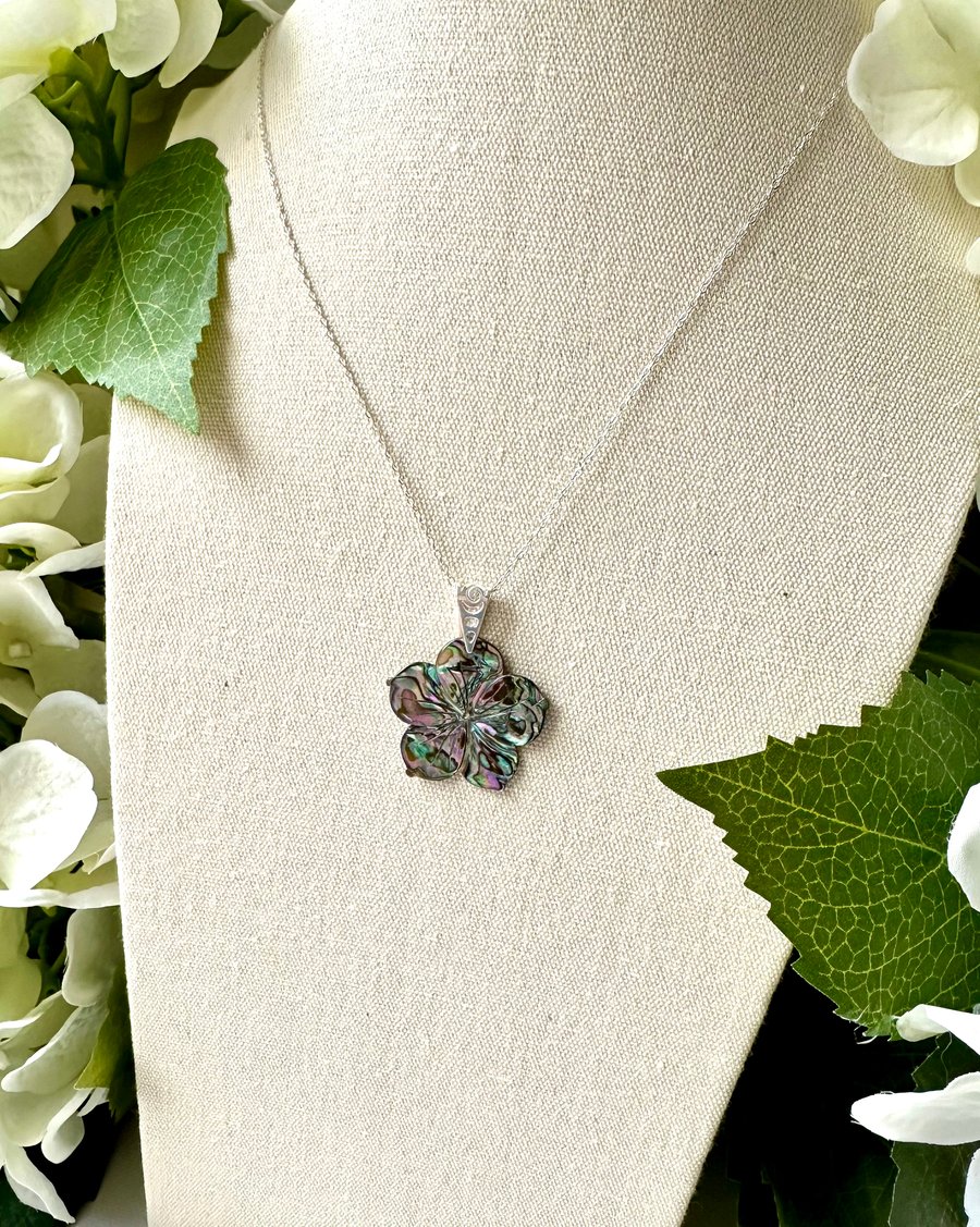 Abalone Shell Flower Necklace