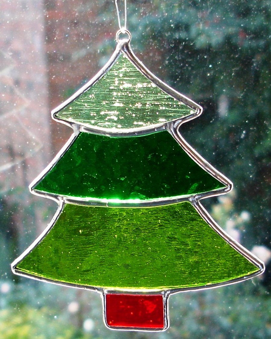 STAINED GLASS CHRISTMAS TREE